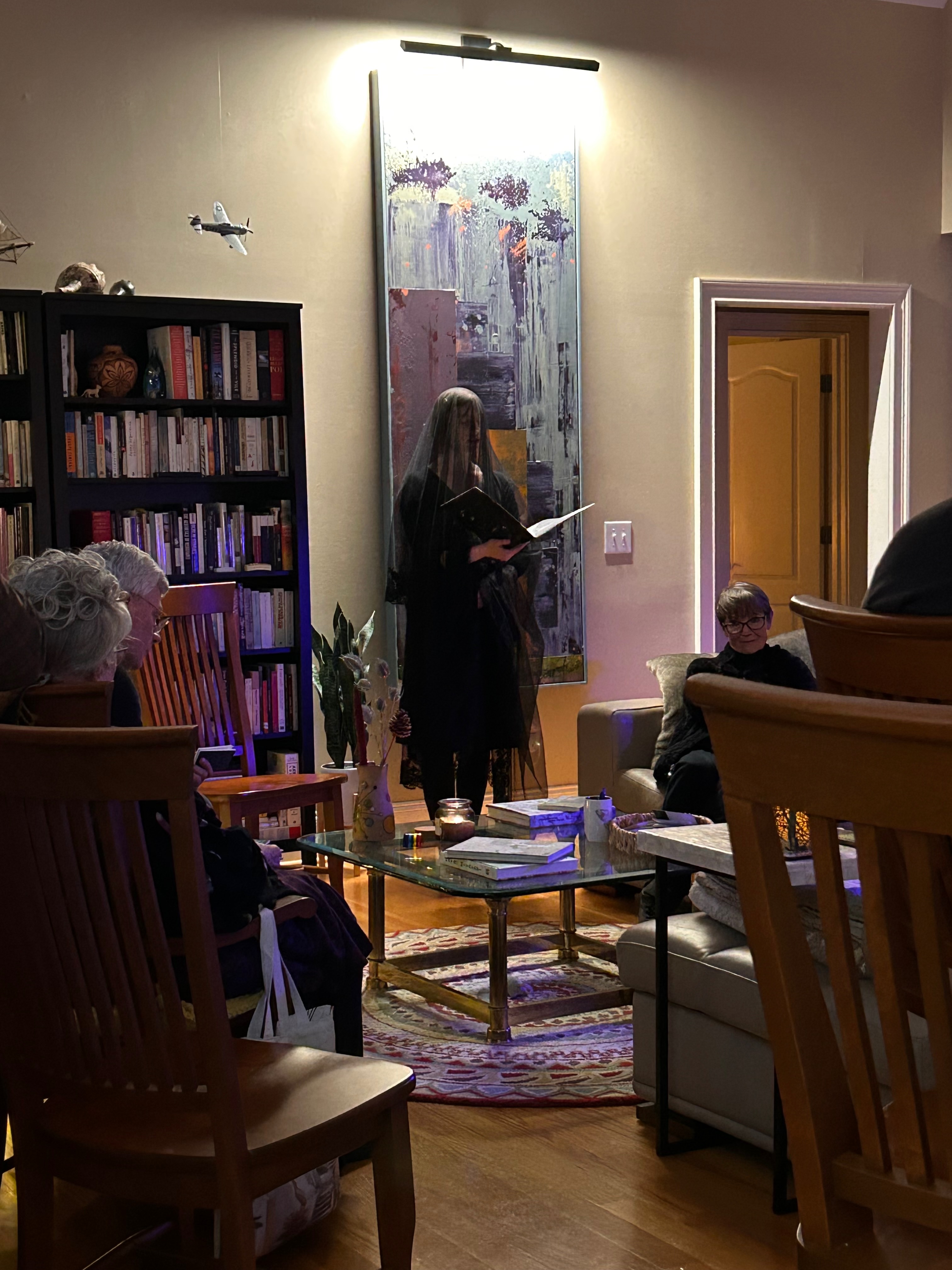 I, Luscinda, embody the ghost narrator for an evening of haunted Hausmusik.